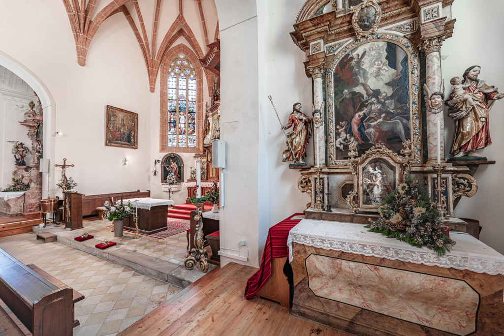 Pfarre Landl, Seitenaltar der Pfarrkirche